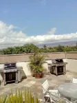 Studio apt. with A/C, Fridge, Semi-Private pool in the Center of kihei