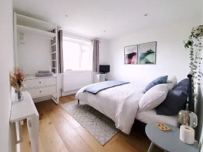Saltdean annexe, excellent location Hotels near University of Sussex
