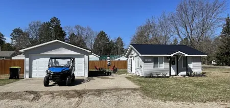 Fully renovated cabin with new furnishings and appliances.