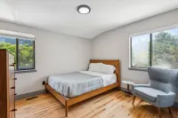 Dunes Beach House 1 block from the ocean