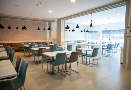 호텔 복도 전경