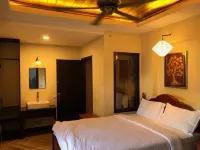 Mali House
