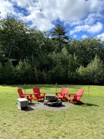 Big  Medicine  Ranch - Rustic Sunrise Cabin - Catskills Отели в г. Катскилл