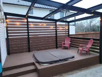 Simply Get-A-Waco - HOT TUB, Sleeps 10+, 5-minute walk to Silos & Downtown Waco!