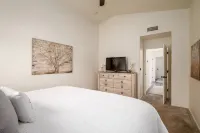 Wonderful Vacation Home - Trails, Golf & Dining