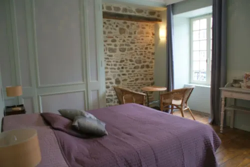 Renovated, modern and very central house! Terrace and garden Các khách sạn ở Barfleur