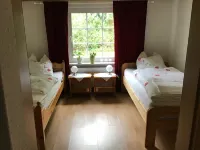 Urgemütliches Fehnhaus Hotels in Hesel