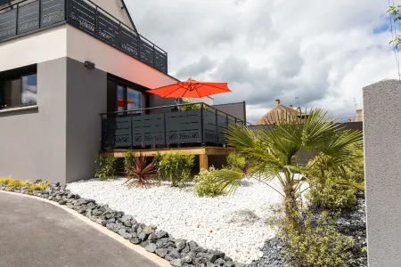 La Maison d'Harold  Port en Bessin Normandy Landing Beaches Отели в г. Пор-ан-Бессен-Юппен