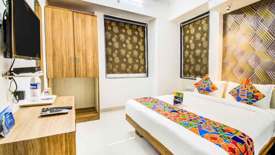 FabHotel Marvel Bliss