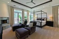 Stunning PGA West Home with Privacy and Lake Views on Greg Norman Course Hotels in La Quinta