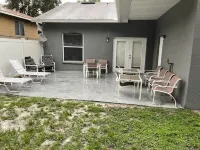 Orlando 4 BR Home Centrally Located on Dead End St 올로비스타 호텔