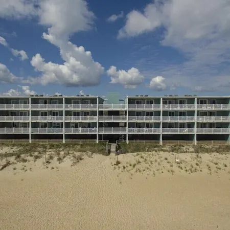 Oceanfront Retreat, Private Patio, Walk-in Shower, Sleeps 5