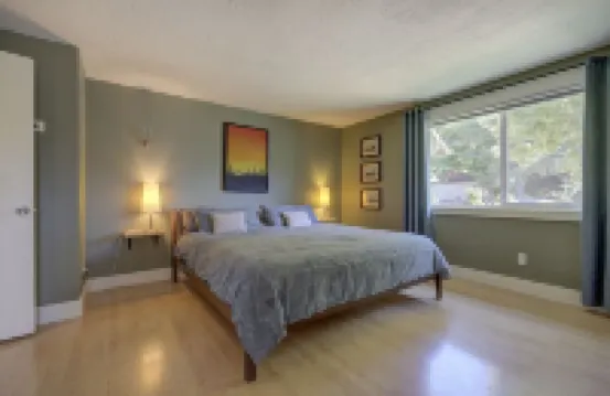 Private Home, Near Nike & Intel, w/spacious yard