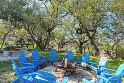 Glamping In Fredericksburg, Texas