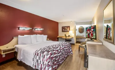 Red Roof Inn Detroit - Plymouth/Canton فنادق في Plymouth