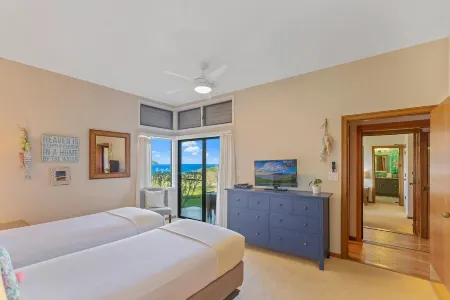 Come to Maui-  Beautiful 2BD/3BA  OceanView Kapalua Ridge Villa