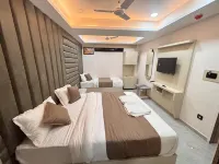 hotel hill top فنادق في 