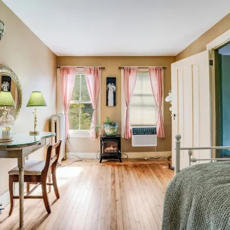 Pet-Friendly Getaway in Historic East Haddam Home