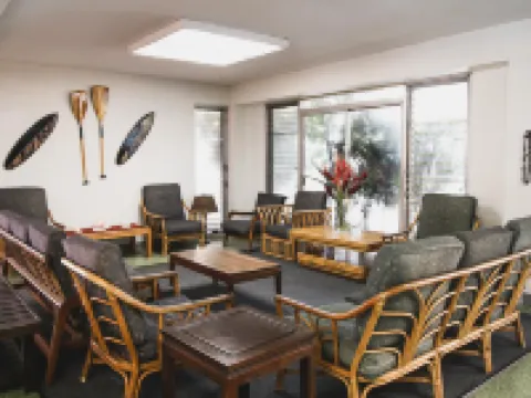 โรงแรมรอยัลโกรฟ ไวกิกิ โรงแรมในโฮโนลูลู