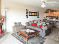 LEDGES LAKE GETAWAY, BOAT SLIP, 2 POOLS, BEACH FRONT,  MM 20.5