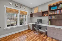 Discover tranquility -under 1 mile to Lake Coeur d'Alene! Các khách sạn ở Coeur D'Alene