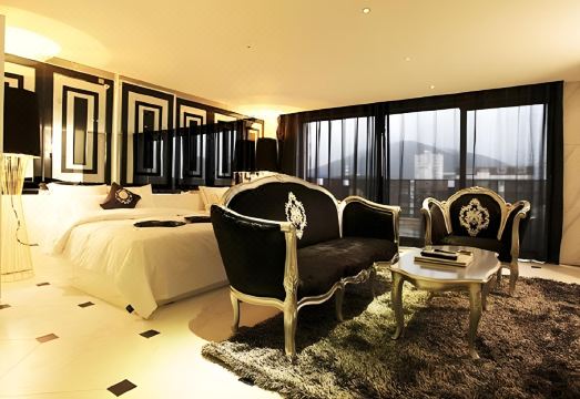 3. 호텔 컬리넌 제..