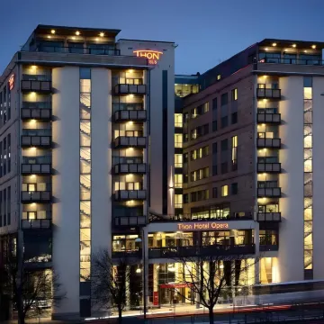 Thon Hotel Opera Hotels near Akershus Fortress