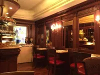 Hotel Lux - servizio colazione