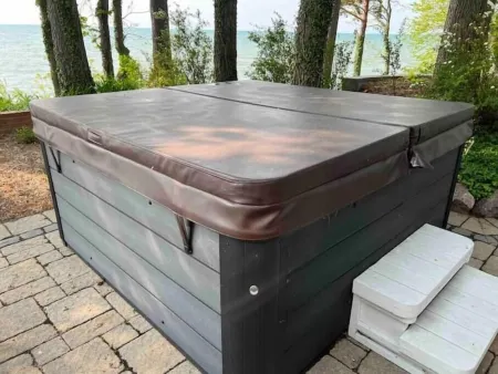 Quiet Grand Mere Coach House on Lake Michigan