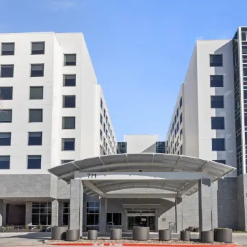 Embassy Suites by Hilton Irving Las Colinas