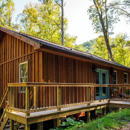 River cabin on 45 acres of private mountain land PET FRIENDLY