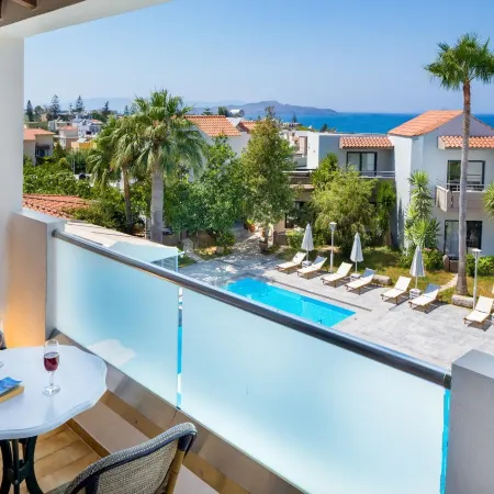 Nireas Hotel