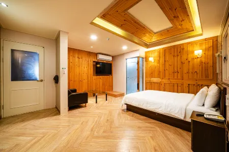 Yeongdong Call Self Check-in Motel Отели в г. Йондон