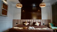 Hotel Nirvana