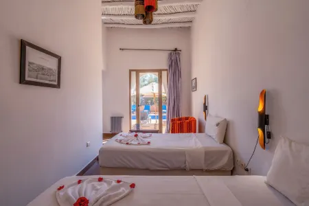 Taj Atlas Wellness Boutique Hôtel & Spa Отели рядом с достопримечательностью «Lets Go 2 Morocco»