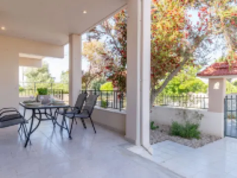 Mike's House in Kremasti Near the Beach Rhodes Hoteles en Kremasti