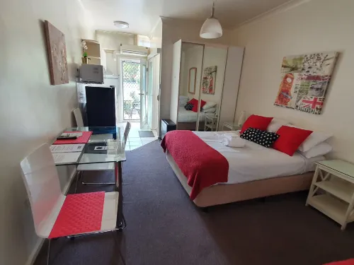 Griffith Studio Canberra - Free Parking Hotels in Griffith