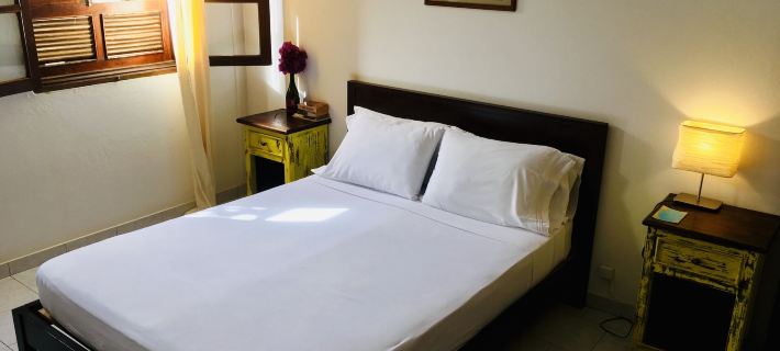 Syds Guesthouse I Hotels in Praia