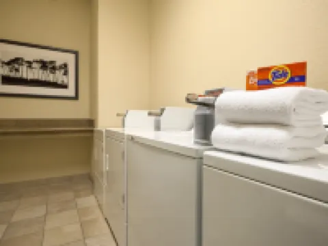 Travelodge by Wyndham Knoxville West Hotels in Farragut