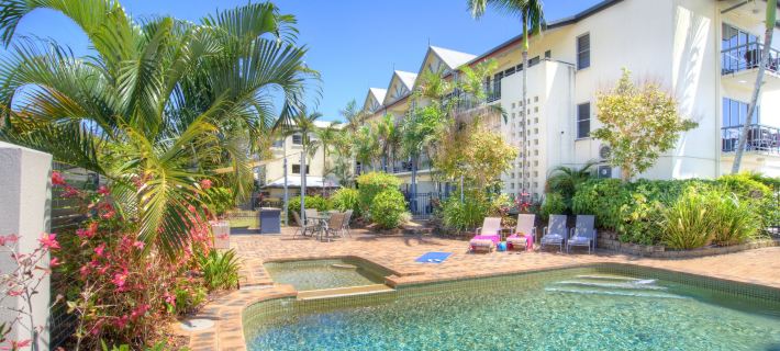 Cairns Queenslander Hotel & Apartments Ξενοδοχεία στην πόλη Κερνς