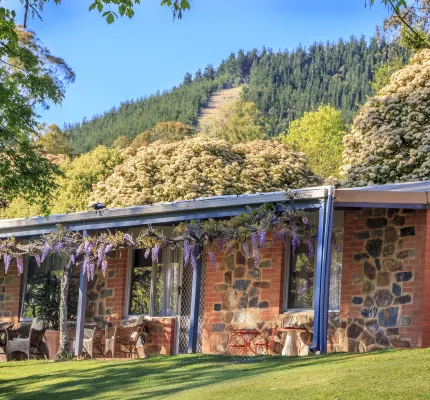 Bright Mystic Valley Hotel a Bright