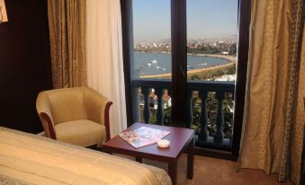 PARADISE ISLAND HOTEL