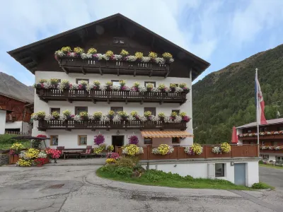 Chalet in Vent Near Stablein Ski Lift