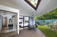 Pumilio Mountain & Ocean Hotel Hotels in Jaco