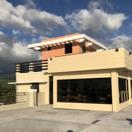 Godo's Hotel and Restaurant