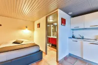 Gite - Studios Marie Barrault Hotels in L’Oie