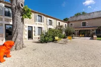 AU Logis de Bellefois - Chambres d'hôtes Hoteles en Vendeuvre-du-Poitou