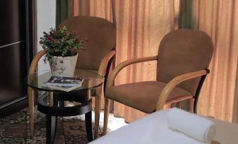 Al Yasmeen Hotel