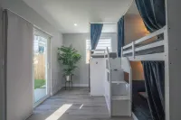 Normandie Hostel Hotel a 