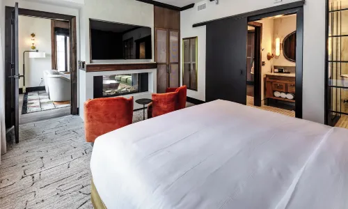 Hotel Renegade